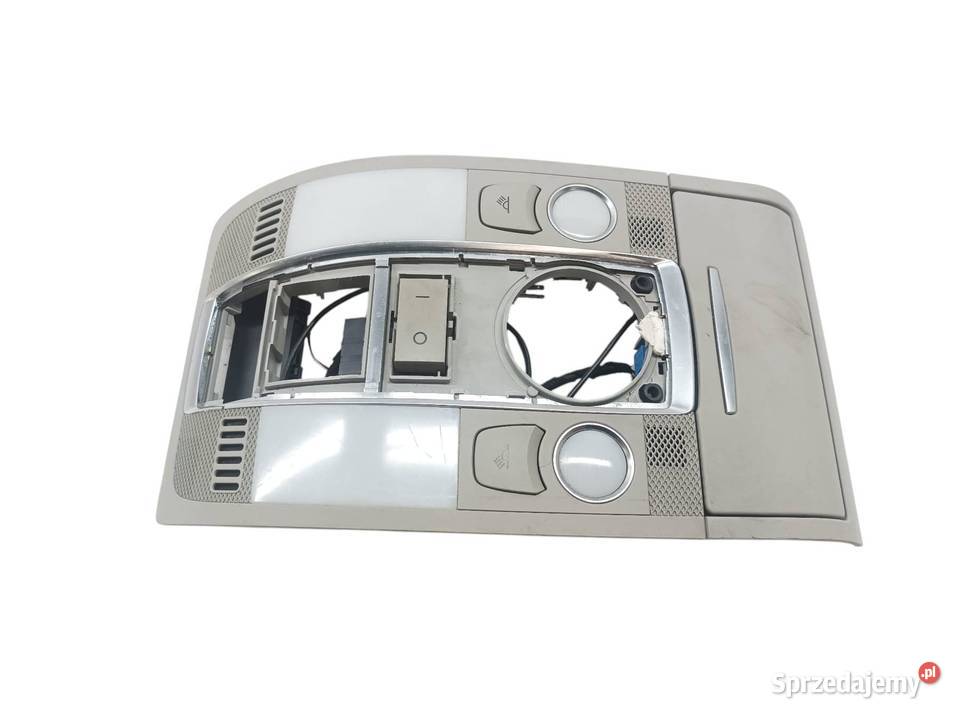 LAMPKA PODSUFITKI 4L 4L0947135F Audi Q7 I Wyposażenie wnętrza