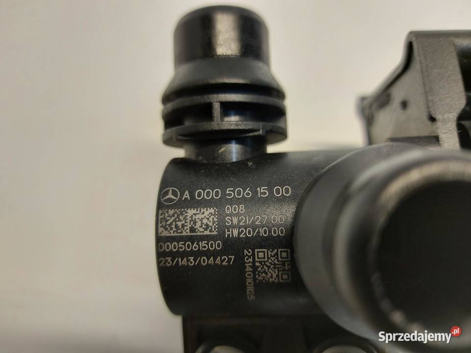 Mercedes EQA 250 W243 ZAWÓR WODY ROZDZIELACZ Węże chłodnicy