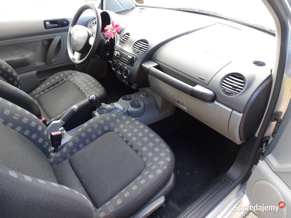 Volkswagen Beetle 16 SR 16V benzynka 105 KONI New Beetle
