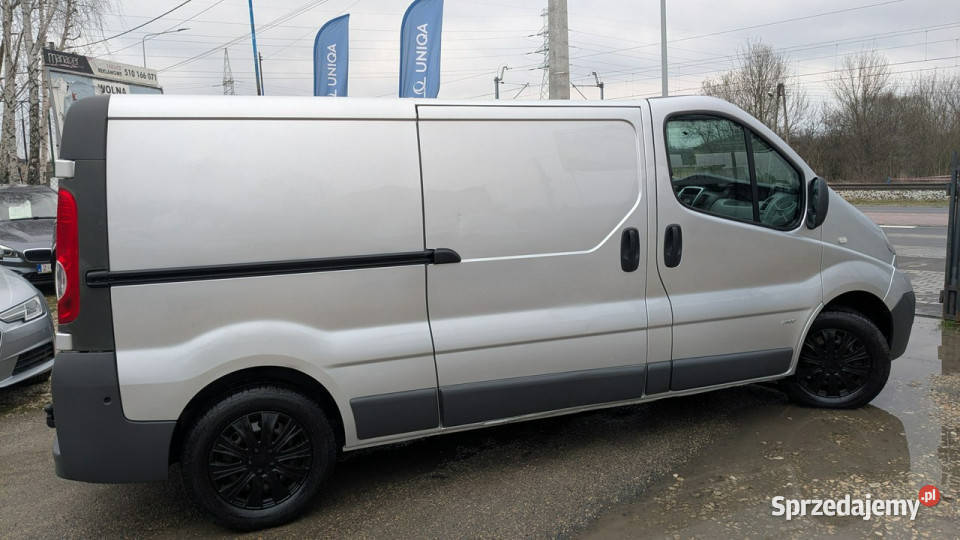 Opel Vivaro Long 20D115 Ciężarowy 3Osoby śląskie Częstochowa sprzedam