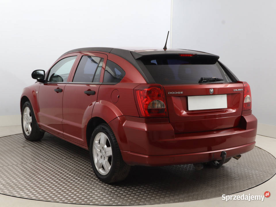 Dodge Caliber 18 i czerwony Bielany Wrocławskie
