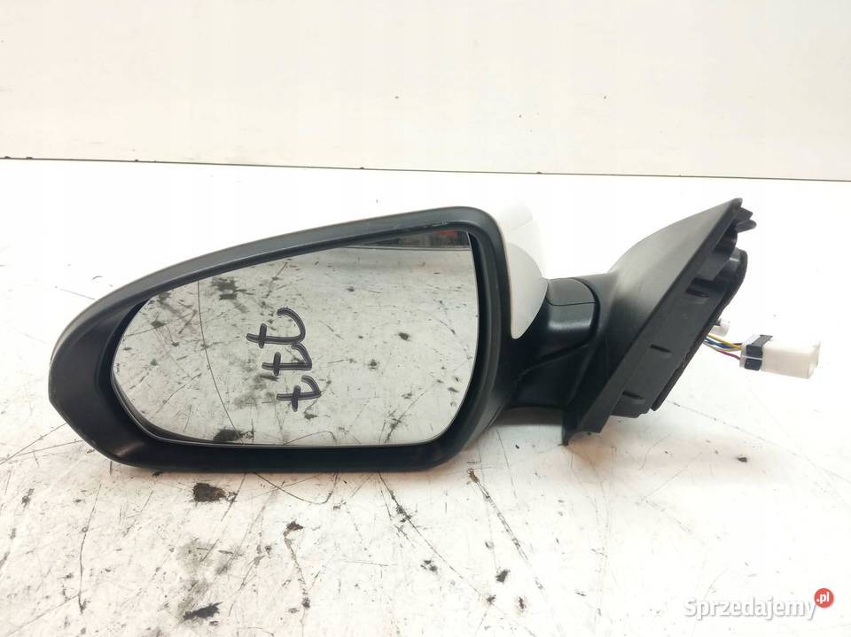 LUSTERKO LEWE 6PIN EUROPA Hyundai i30 III 2016 Motoryzacja sprzedam