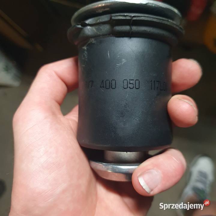 Tuleje wahaczy przednich Mercedes w140 TOPRAN