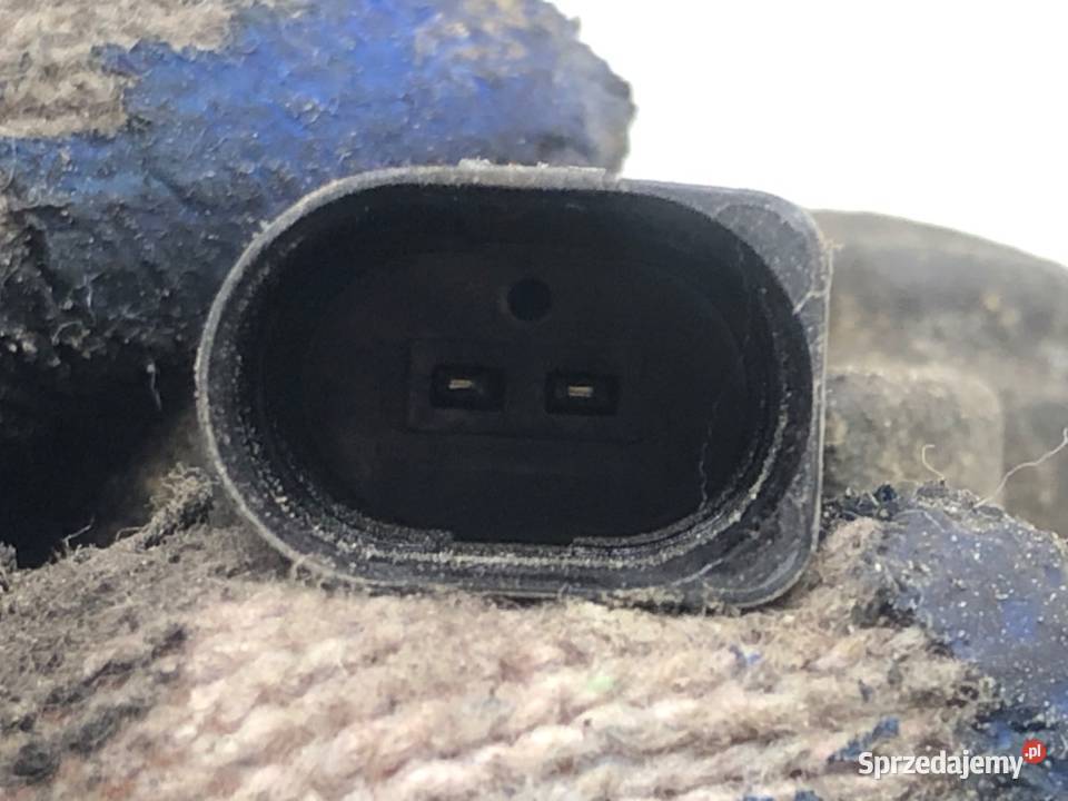 SPRĘŻARKA KLIMATYZACJI AUDI A4 B8 20 143 0715 osobowe podkarpackie