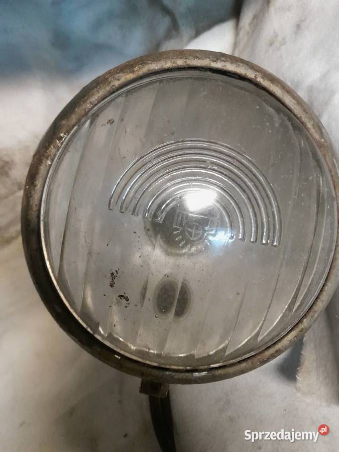lampa przednia do jakiegoś rosyjskiego motocykla Trzebiatów