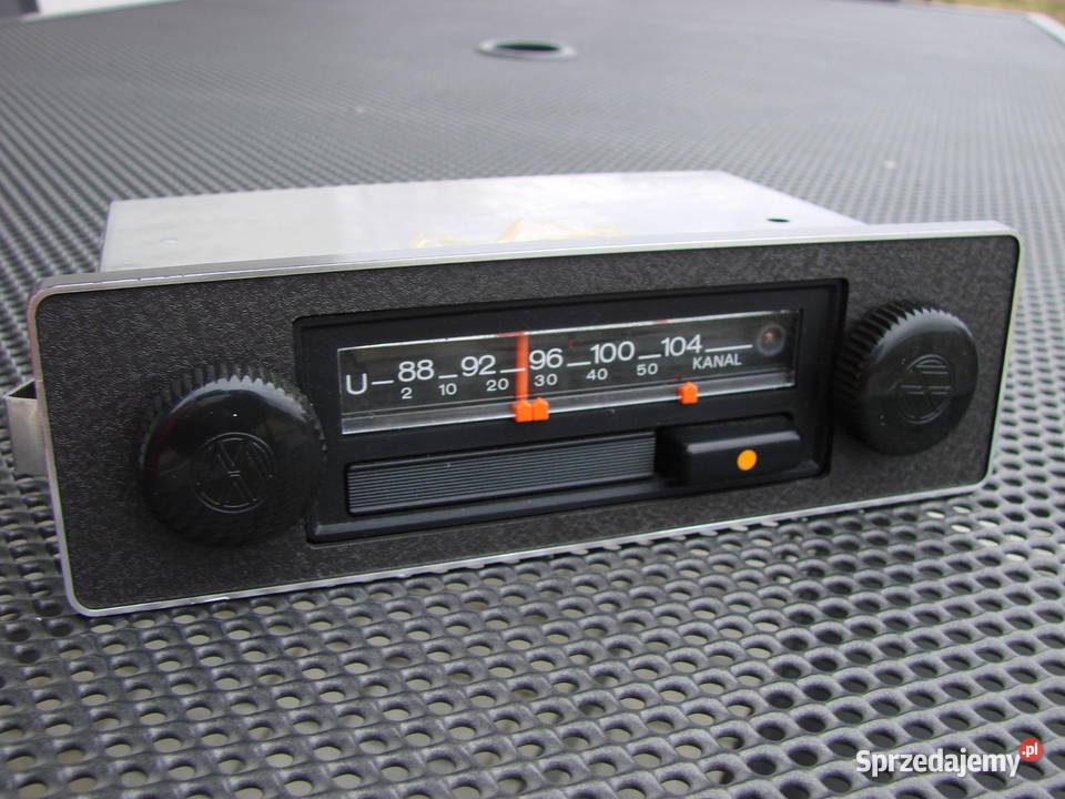 VW Golf I Karmann 70th radio Hitachi ORG nowe
