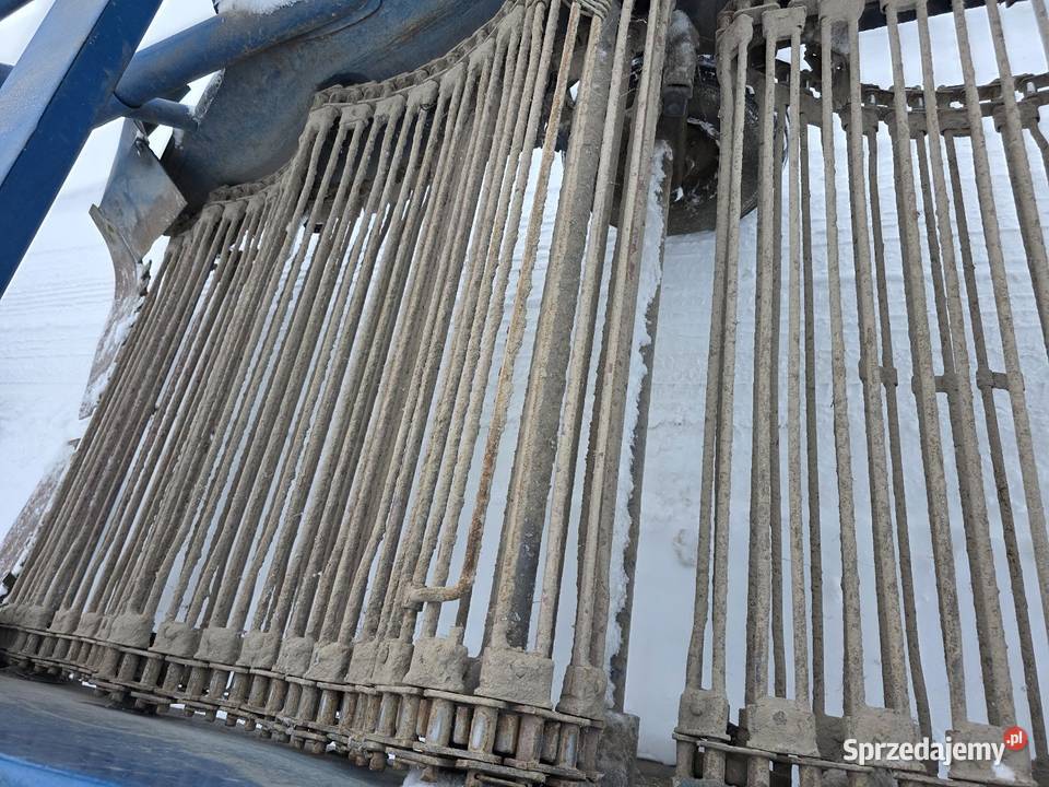 Kopaczka elewatorowa dwurzedowa do ziemniakow nieuszkodzony Kopaczki Samborzec