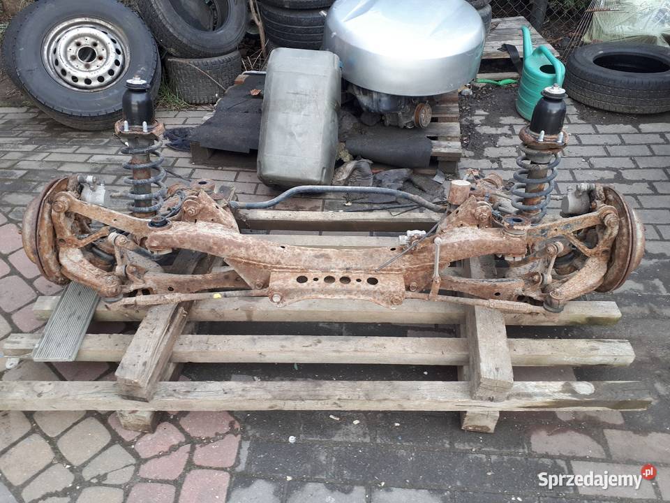 Sanki tył kompletne Avensis T25 świętokrzyskie