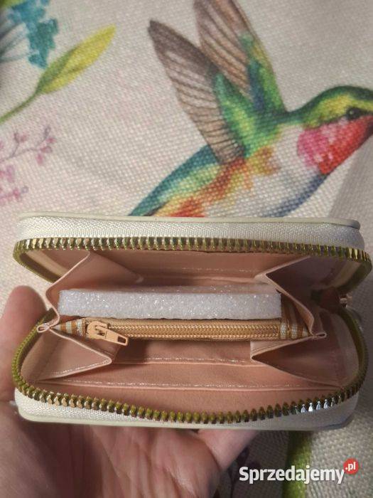 Portfel dziewczynki z Hello Kitty kujawsko-pomorskie Wąbrzeźno