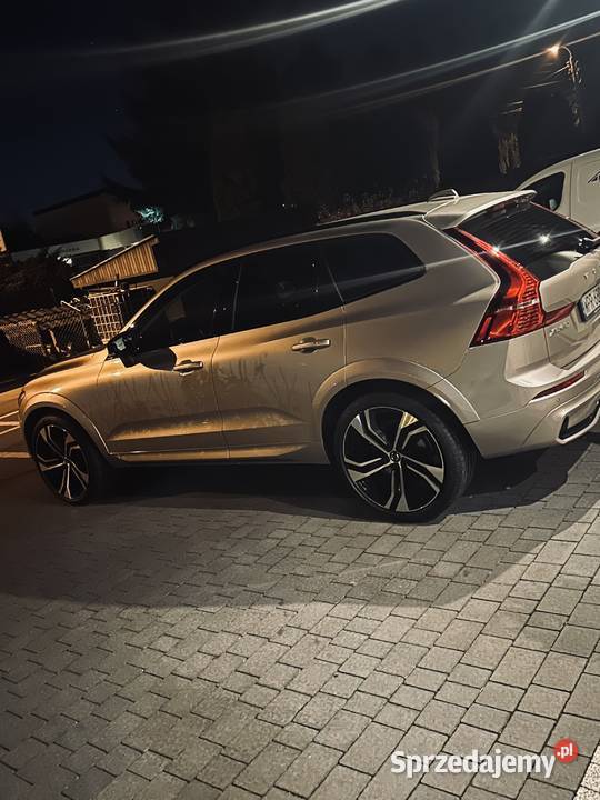 Volvo xc60 B4D Dark Plus 2024R Salon mazowieckie Sękocin Nowy