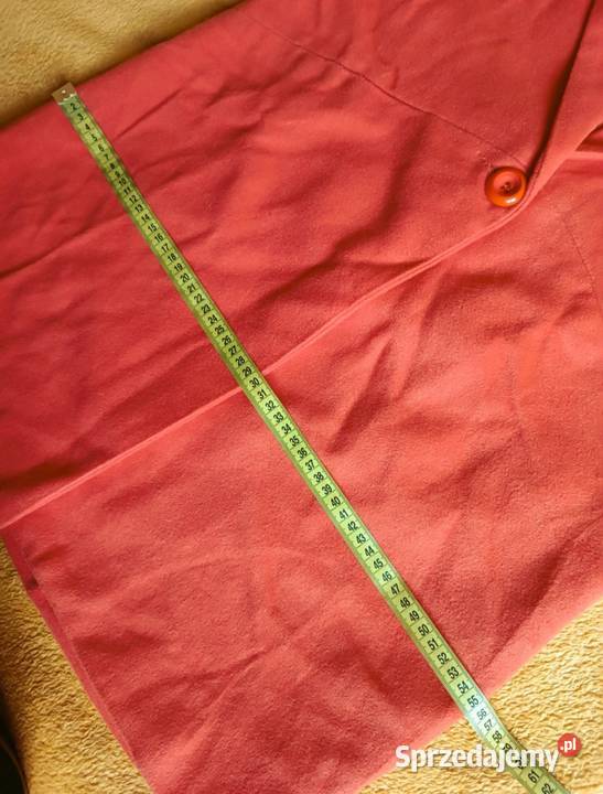 Płaszcz pomarańczowy na jeden guzik wiosenny Cieszyn