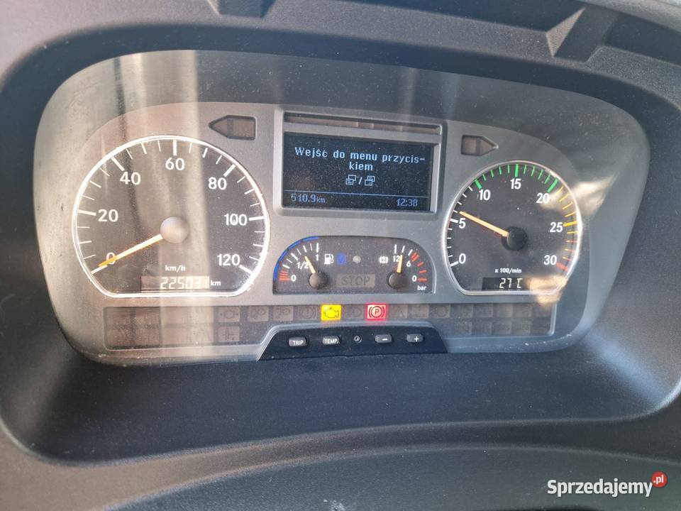 MercedesBenz Atego 1224 2013 kabina sypialniania Kontenery