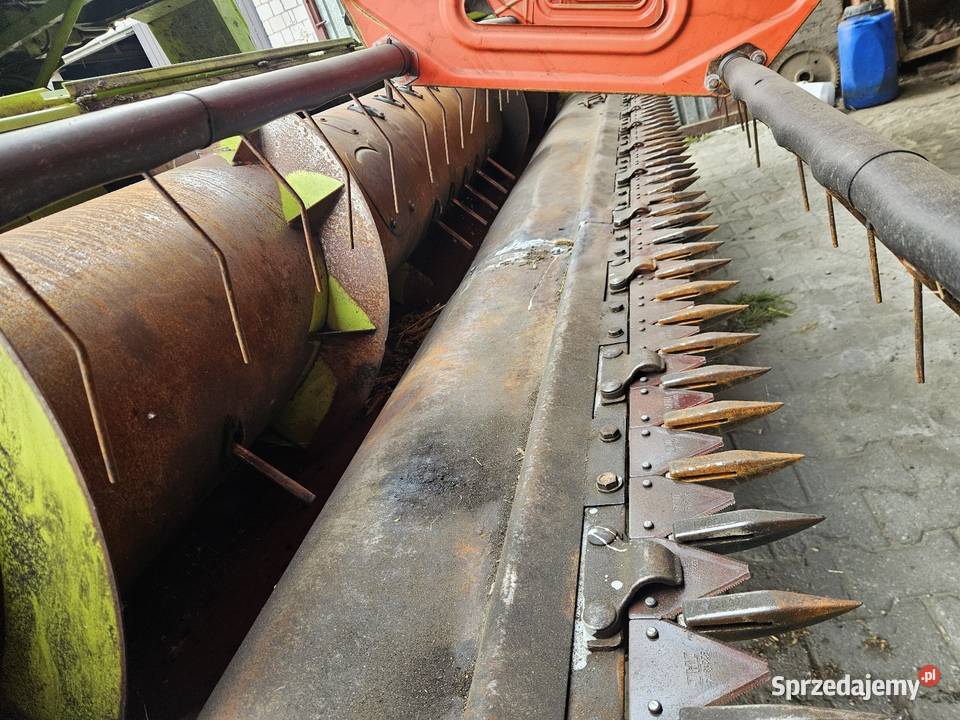 Heder claas dominator c390