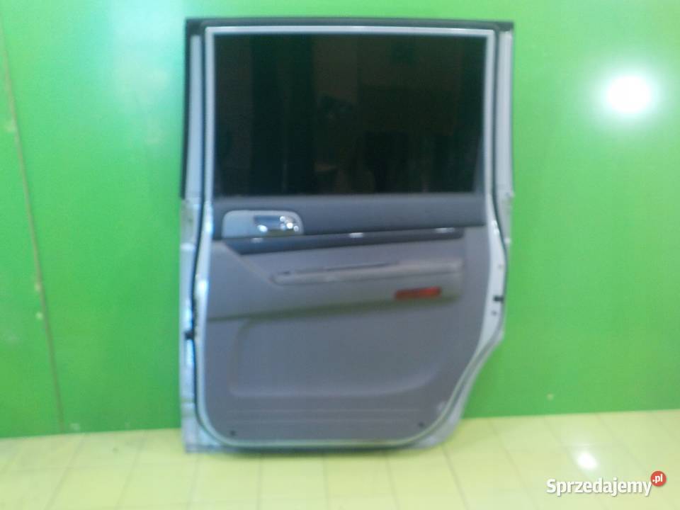 SSANGYONG RODIUS II TURISMO 20 B 13r 5D drzwi