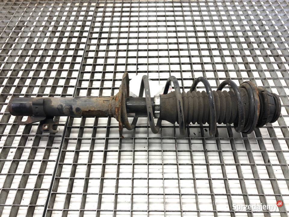 AMORTYZATOR LEWY PRZÓD ZE SPRĘŻYNĄ TOYOTA AYGO