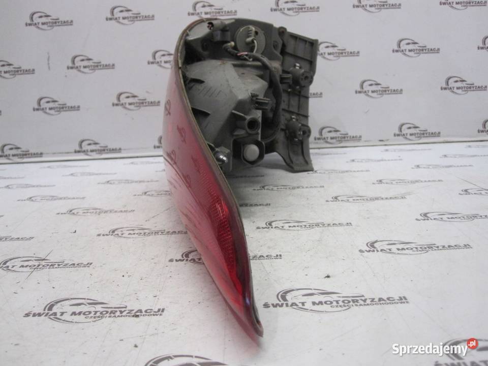 HYUNDAI i40 12r lampa lewa tył 924013Z000 Lampy tylne