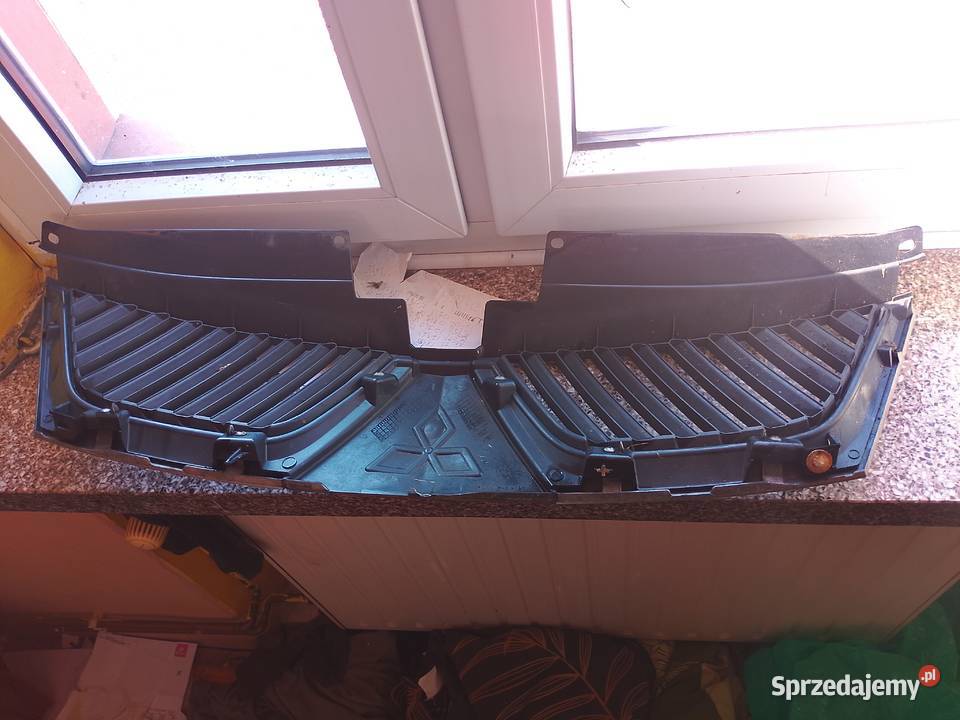 Grill atrapa Mitsubishi Pajero Kocmyrzów