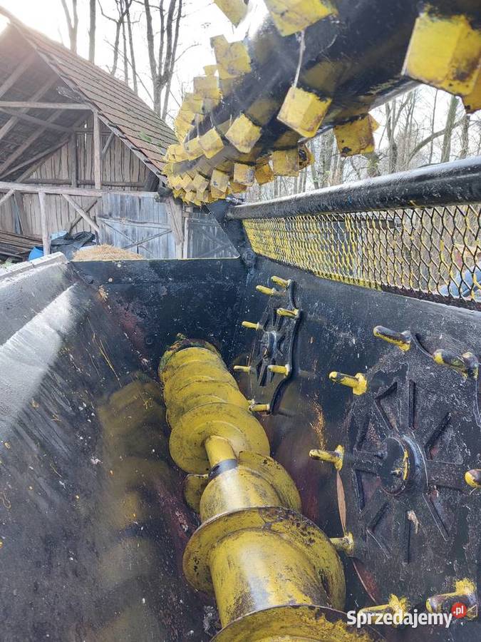 Łyżka do zadawania paszy paszowozu Ostrołęka