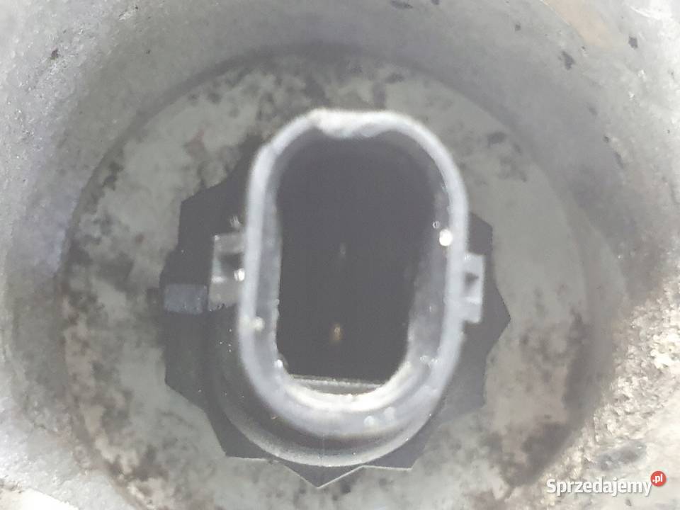 BMW E90 E91 20 D GŁOWICA CYLINDRÓW 7797678 Motoryzacja Chełm