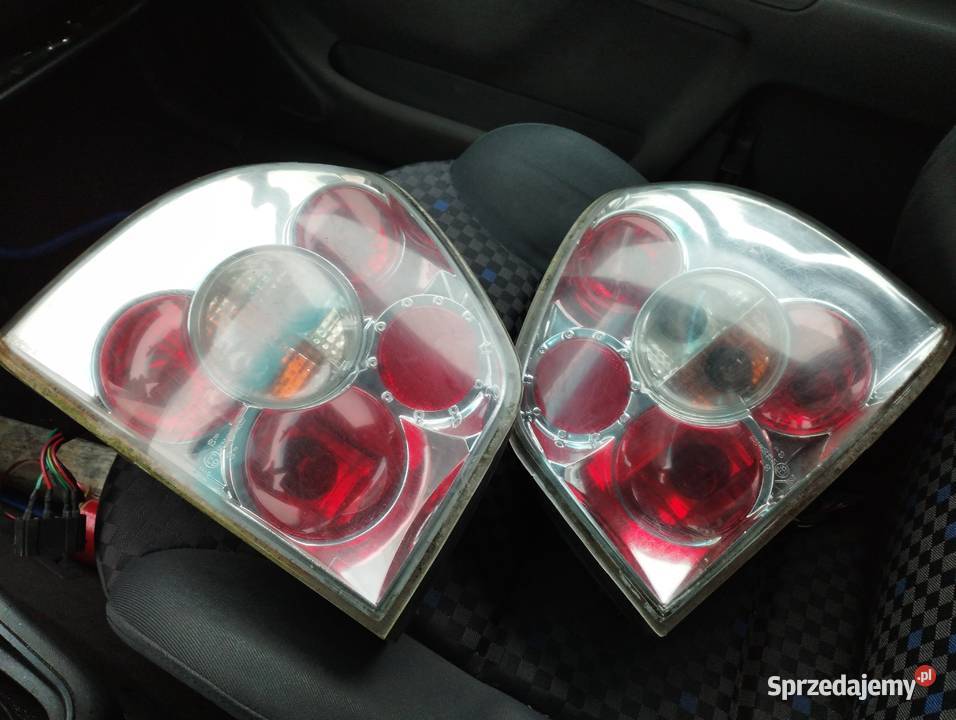 Lampy tylne audi a3 8l lexus osobowe