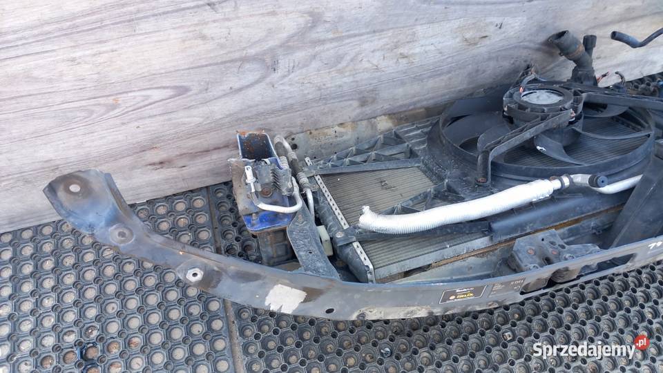 SKODA FABIA II ROOMSTER 12B PAS PRZEDNI KOMPLET