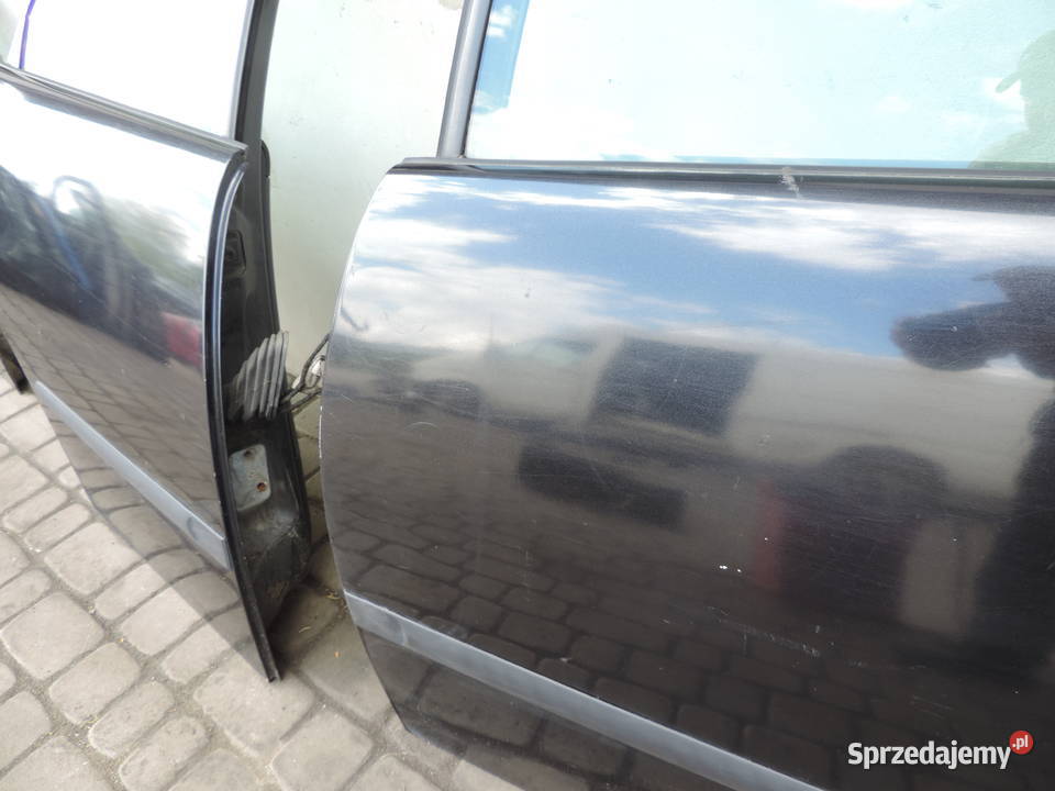 SEAT CORDOBA 2 DRZWI LEWY TYŁ LC9Z osobowe Nowy Sącz
