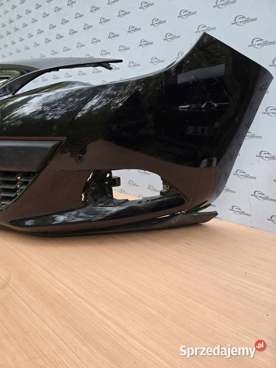 ASTRA J GTC 13r zderzak przód Rok produkcji 2013 Kielce
