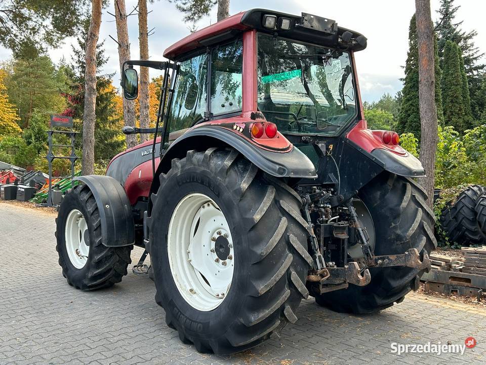 Valtra T130 TUZ Sisu Valmet T121 6100 Sisu MF