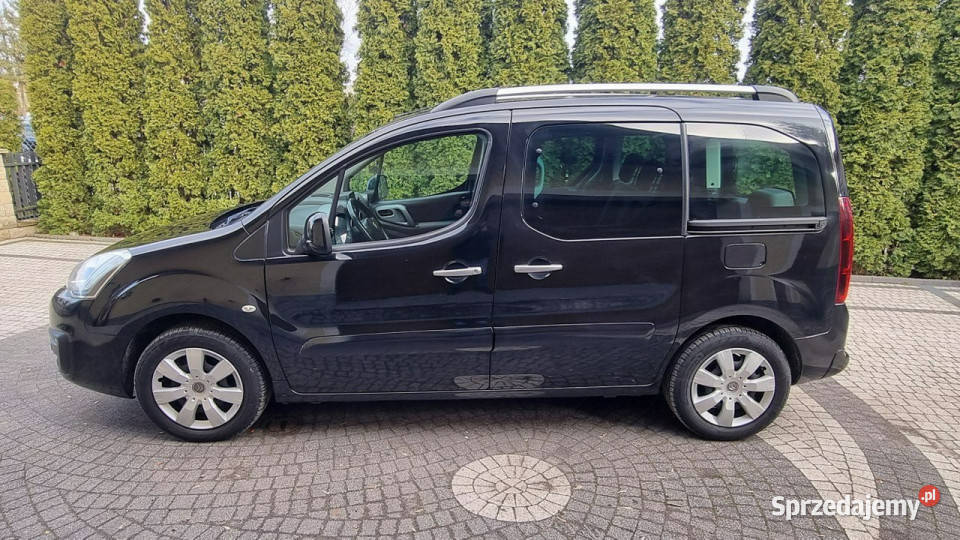 Citroen Berlingo FaceLift Led 16 HDI GWARANCJA światła do jazdy dziennej Berlingo Płońsk