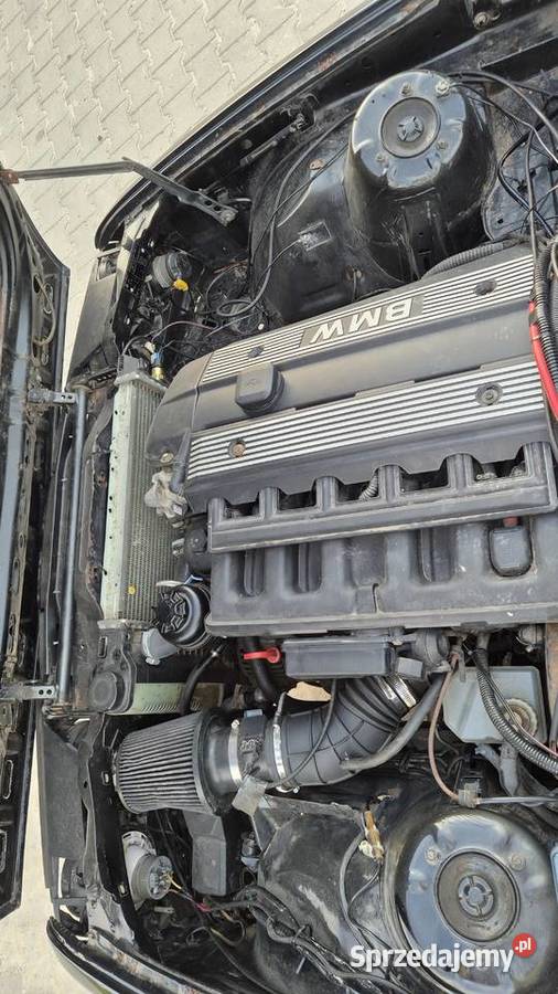 bmw e30 25 1990r sedan Lublin
