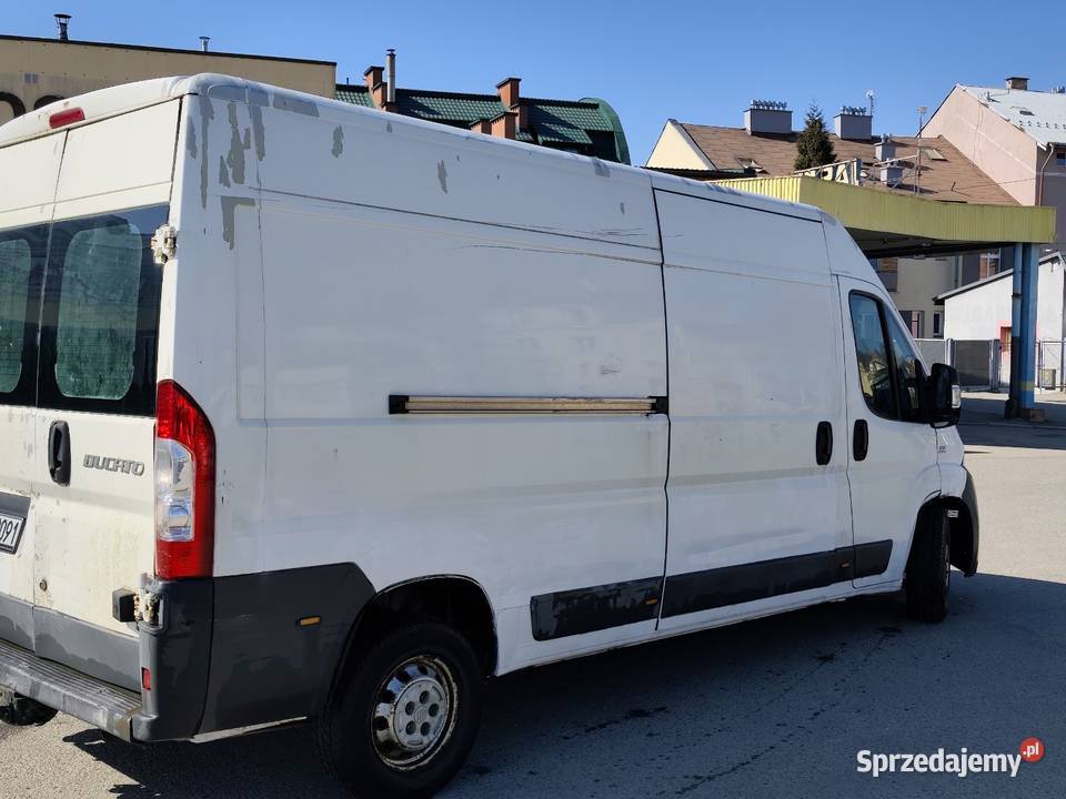 sprzedam kupiony w polskim salonie Stary Sącz