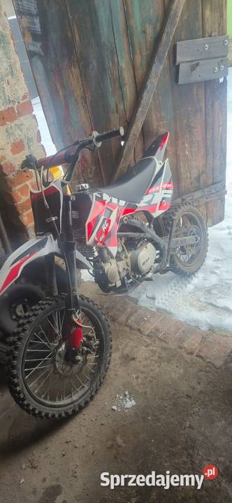 Zadbany MRF 140 RC Big Twoja przepustka do Stare Strącze