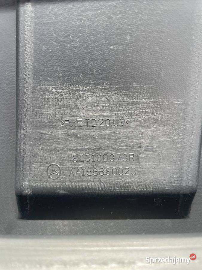 Grill Atrapa do Mercedesa Citan Sanice