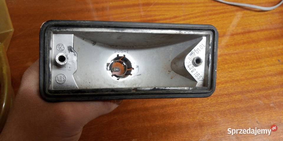 Kierunkowskaz fiat 126p maluch lubelskie