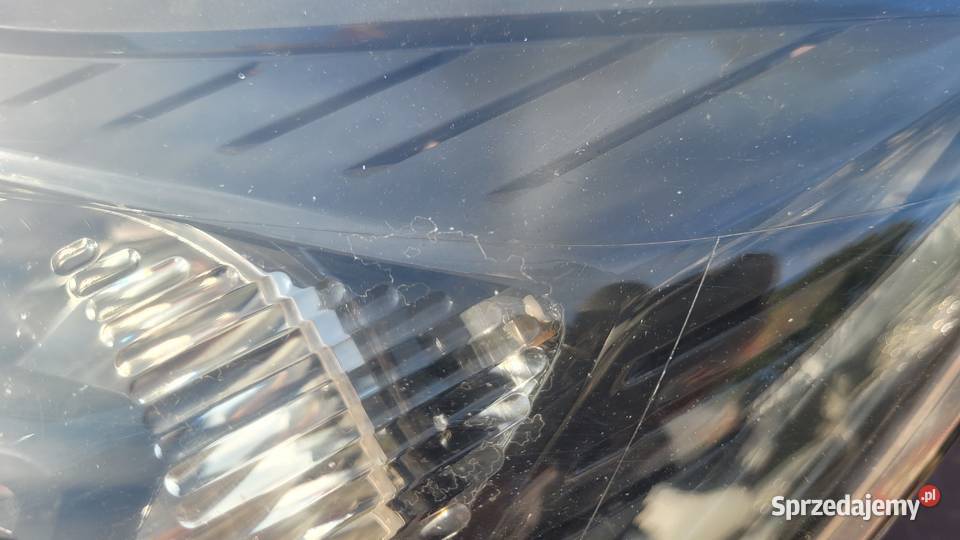 FORD FOCUS MK2 LIFT 2007 LAMPA LEWY PRZÓD