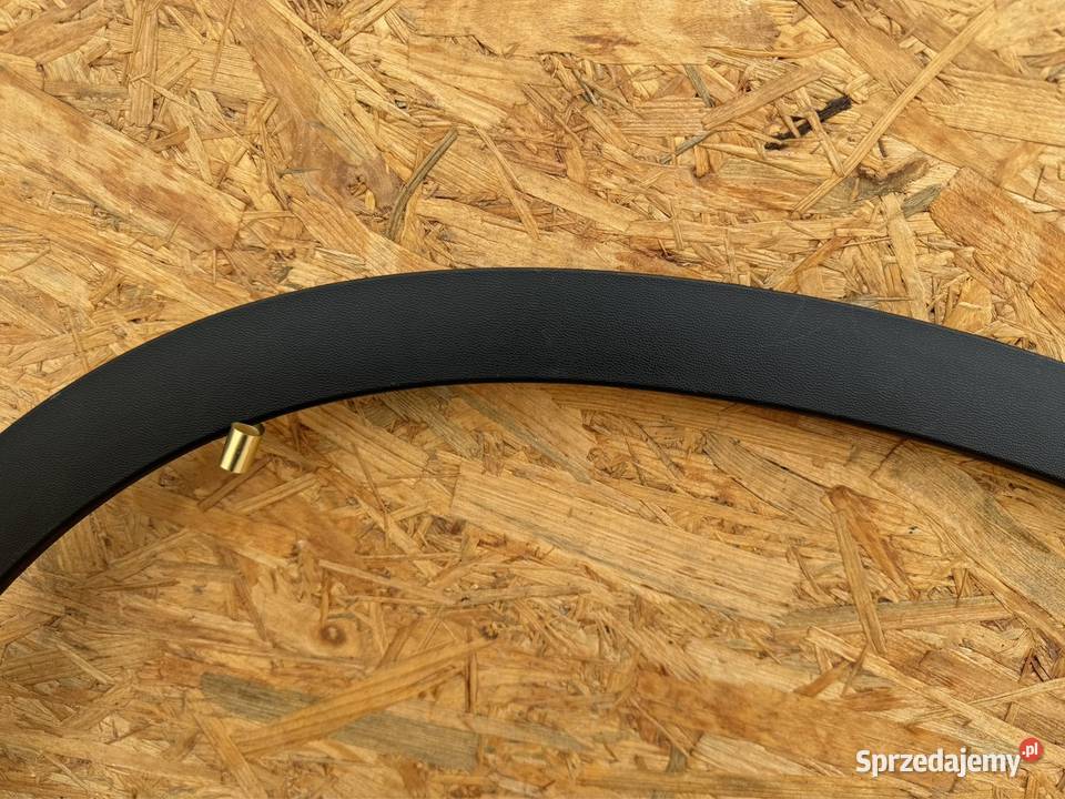 Listwa błotnika przód prawa rh Mercedesbenz gla Części samochodowe Sieraków sprzedam