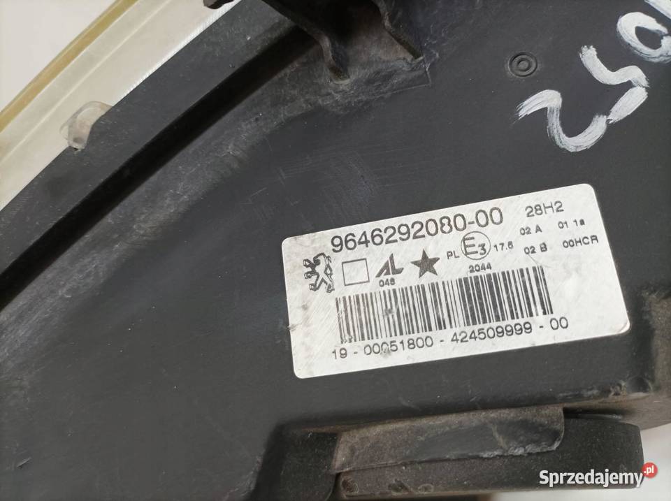 LAMPA PRZÓD LEWA EUROPA 9646292080 Peugeot 307 I