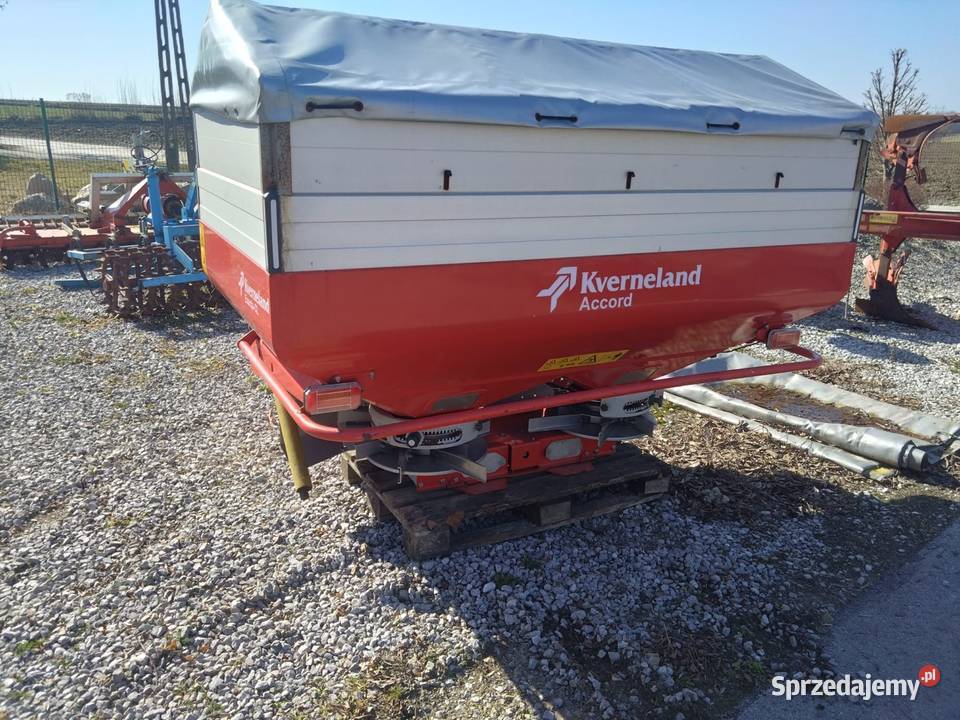 Rozsiewacz Kverneland Janów Lubelski