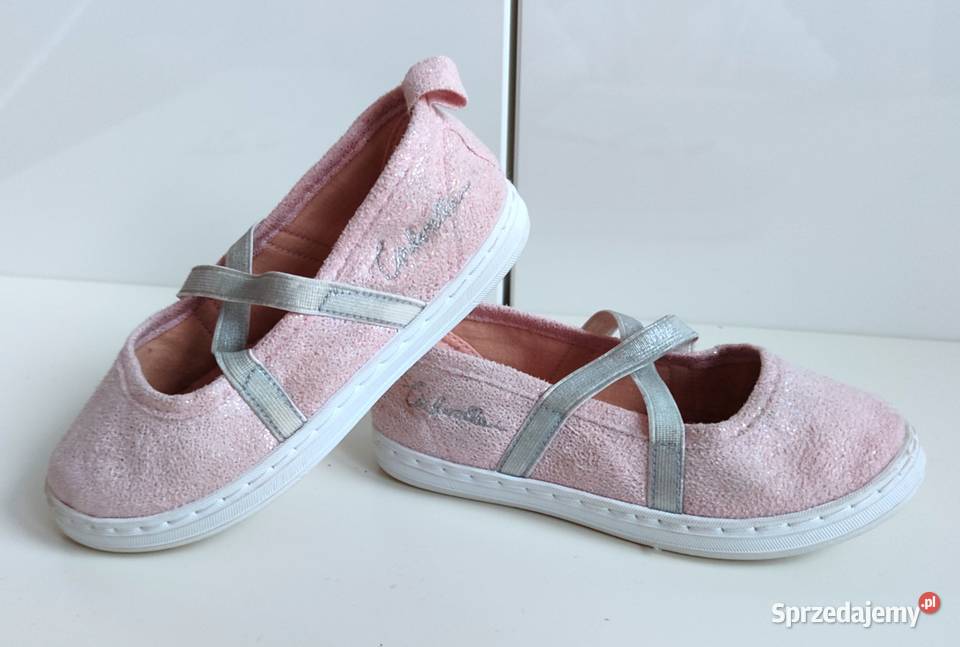 Kapcie buty Księżniczki Disneya Cool Club 26 śląskie