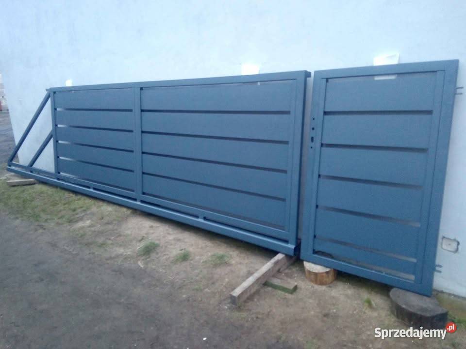 Brama przesuwna 410 x 142 z furtką w komplecie i Pozostałe Wągrowiec