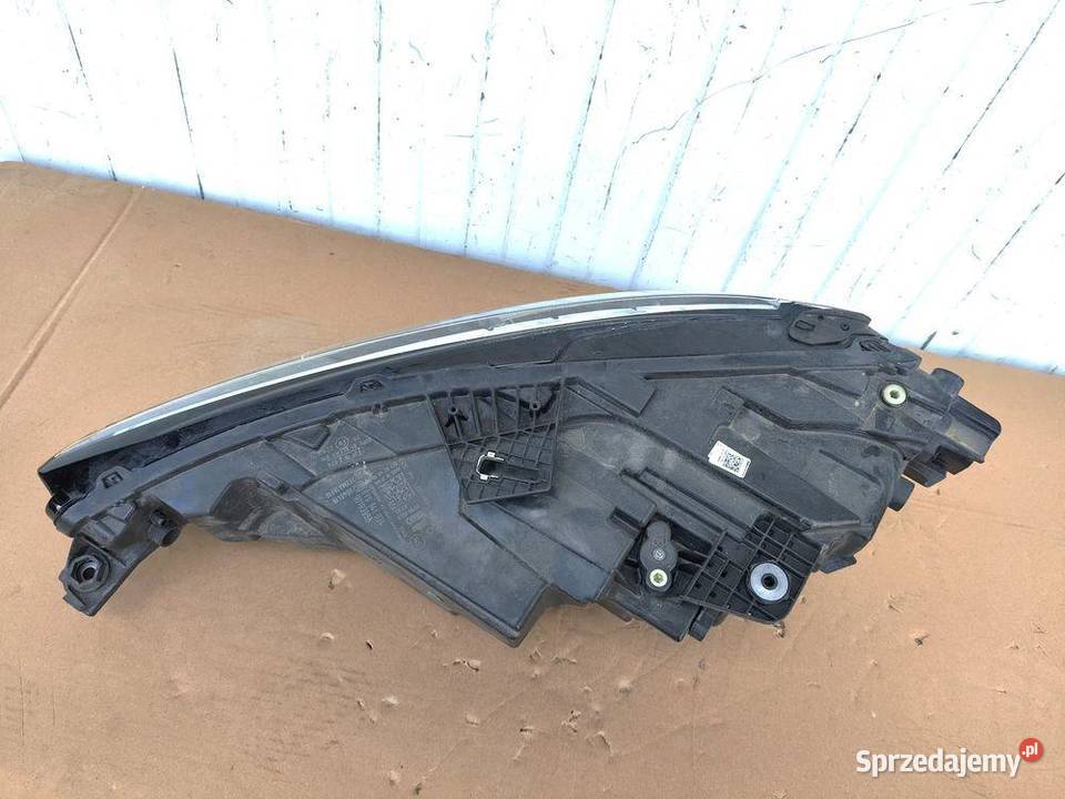 AUDI A3 8Y0 FULL LED LAMPA PRAWA PRZÓD