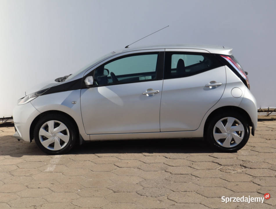 Toyota Aygo 10 VVTi isofix łódzkie Łódź