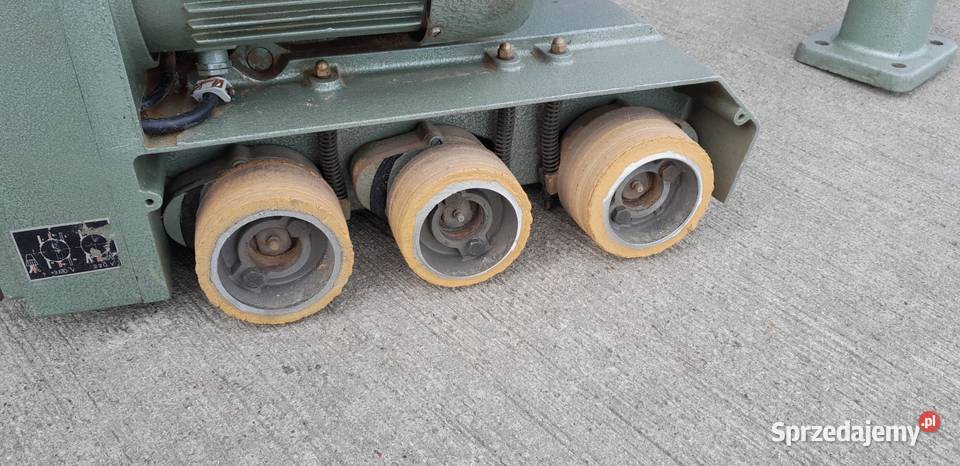 Posuw 3 rolkowy do frezarki UNIVER z wariatorem Naprawa