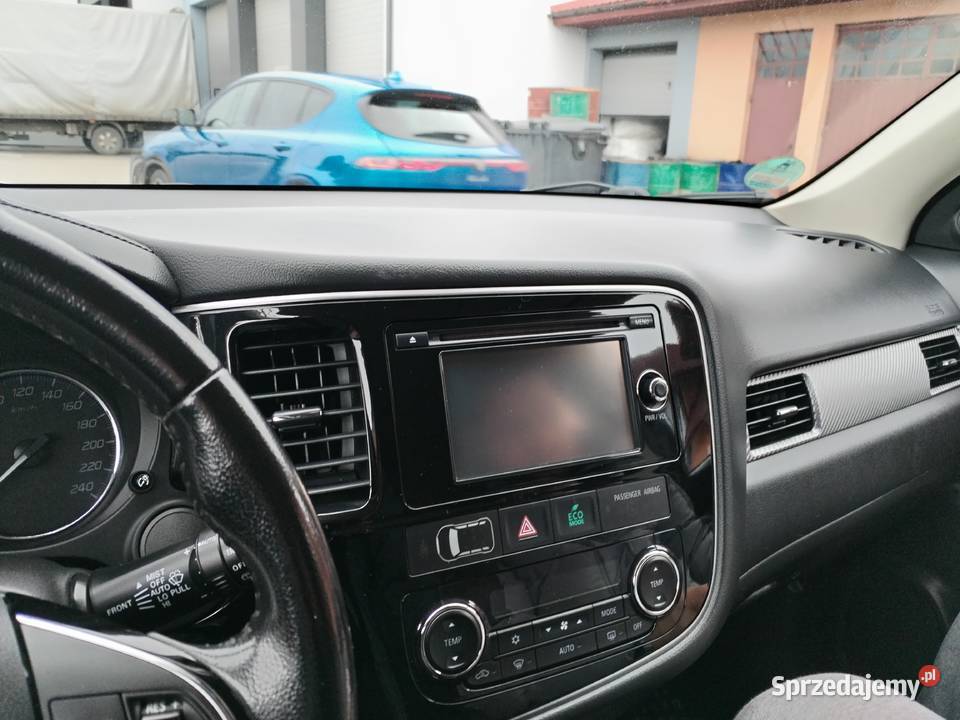 Mitssubishi Outlander 20 B hak Outlander