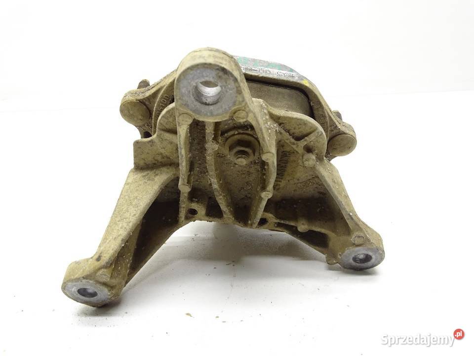 ŁAPA PODUSZKA SKRZYNI BIEGÓW 8K0399151 AUDI A4 osobowe Układ napędowy sprzedam