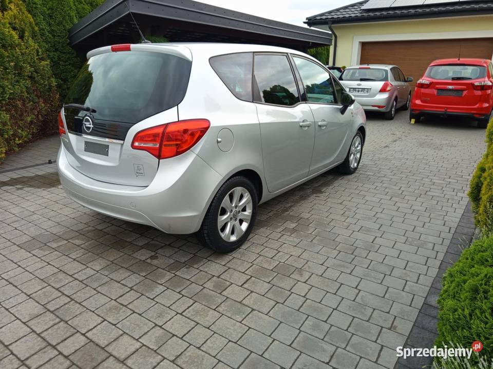 Opel Meriva 14 benzyna 101 2012 produkcji 1400cm3 Dębica