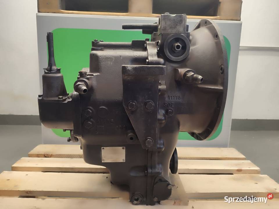 Skrzynia biegów 131152 Case 580SLE Carraro Wilkowo sprzedam