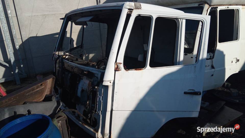 Kabina Mercedes 914 817 1117 390 opolskie Rzędowice