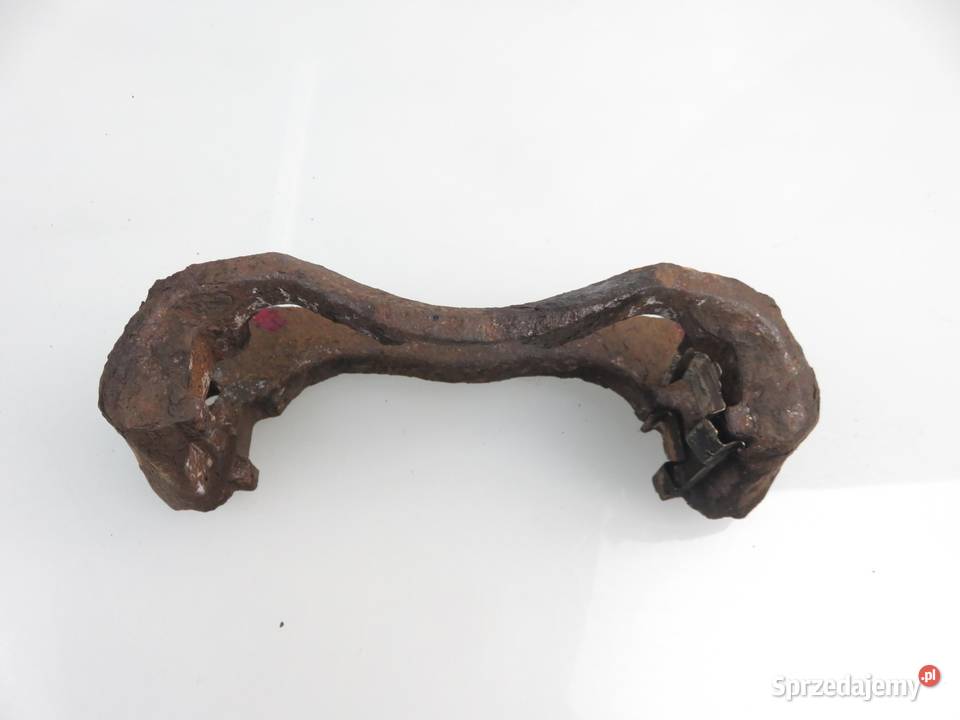 ZACISK LEWY PRZÓD NISSAN CABSTAR Zaciski i jarzma sprzedam