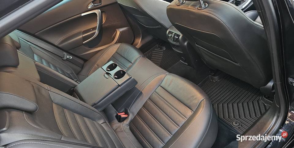 Opel Insignia 16 CDTI ecoFLEX StartStop Business Rok produkcji 2016 Zagrody sprzedam